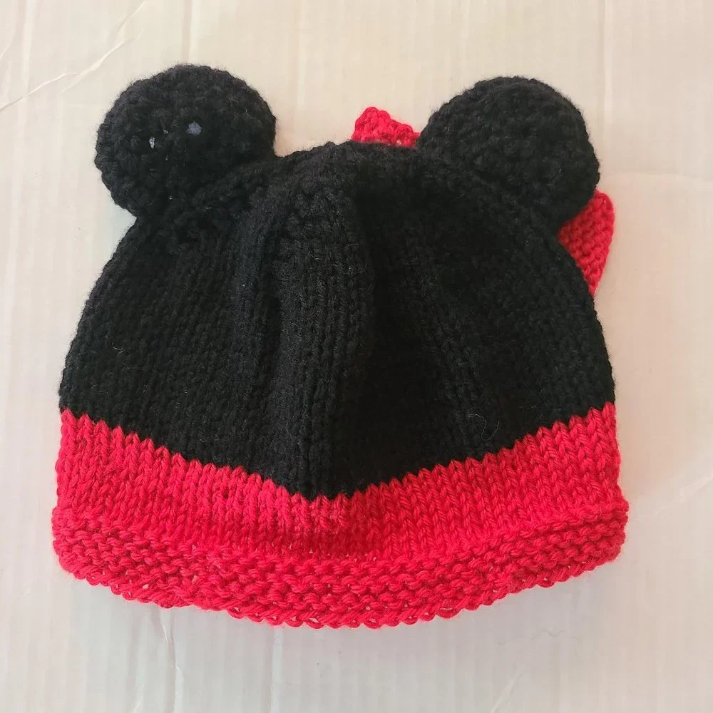 Minnie Mouse inspired Baby Infant Girl Knit Hat Red Black Size 3-6 M Photo Prop